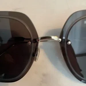 NWOB Cristian Dior UltraDior SU Boao square black and gold sunglasses Dior | Accessories | Nwob Cristian Dior Ultradior Su Boao  main image 2